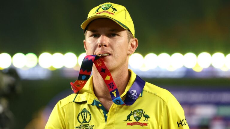Adam Zampa leaves early mark on BBL but World Cup has 'taken its toll'