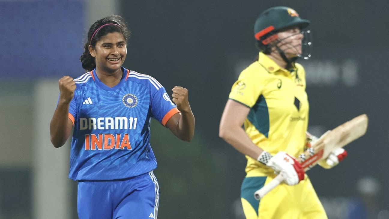 Recent Match Report - India (W) vs AUS WMN 1st T20I 2023/24