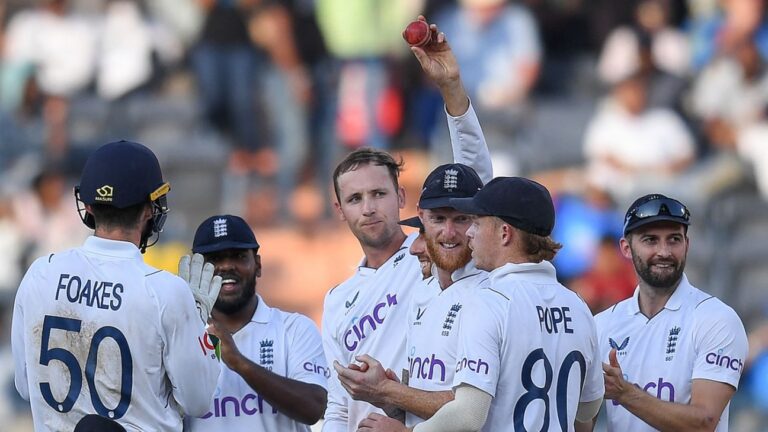 Recent Match Report - India vs England 1st Test 2023/24