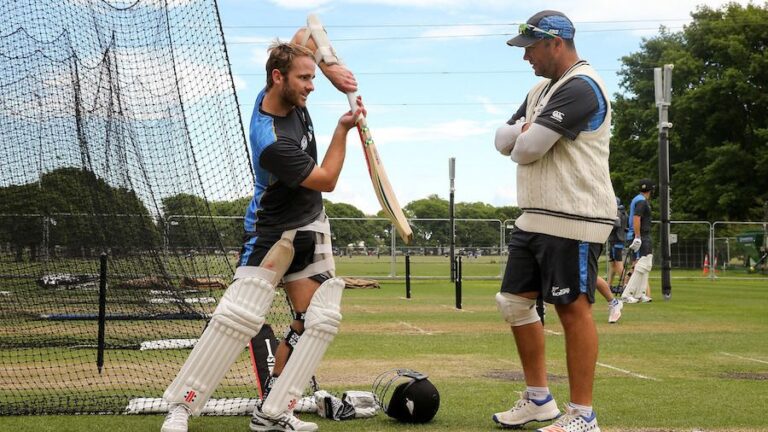 Craig McMillan named New Zealand women assistant coach