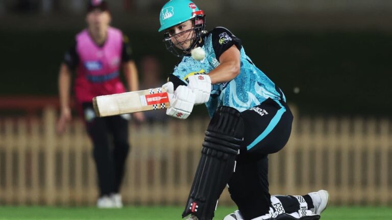 WBBL10 2024-25 - Sydney Thunder sign Georgia Voll to bolster top order