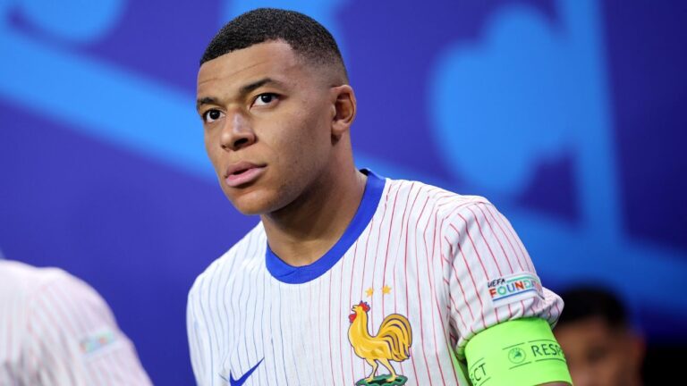 Kylian Mbappé has medical before Real Madrid presentation